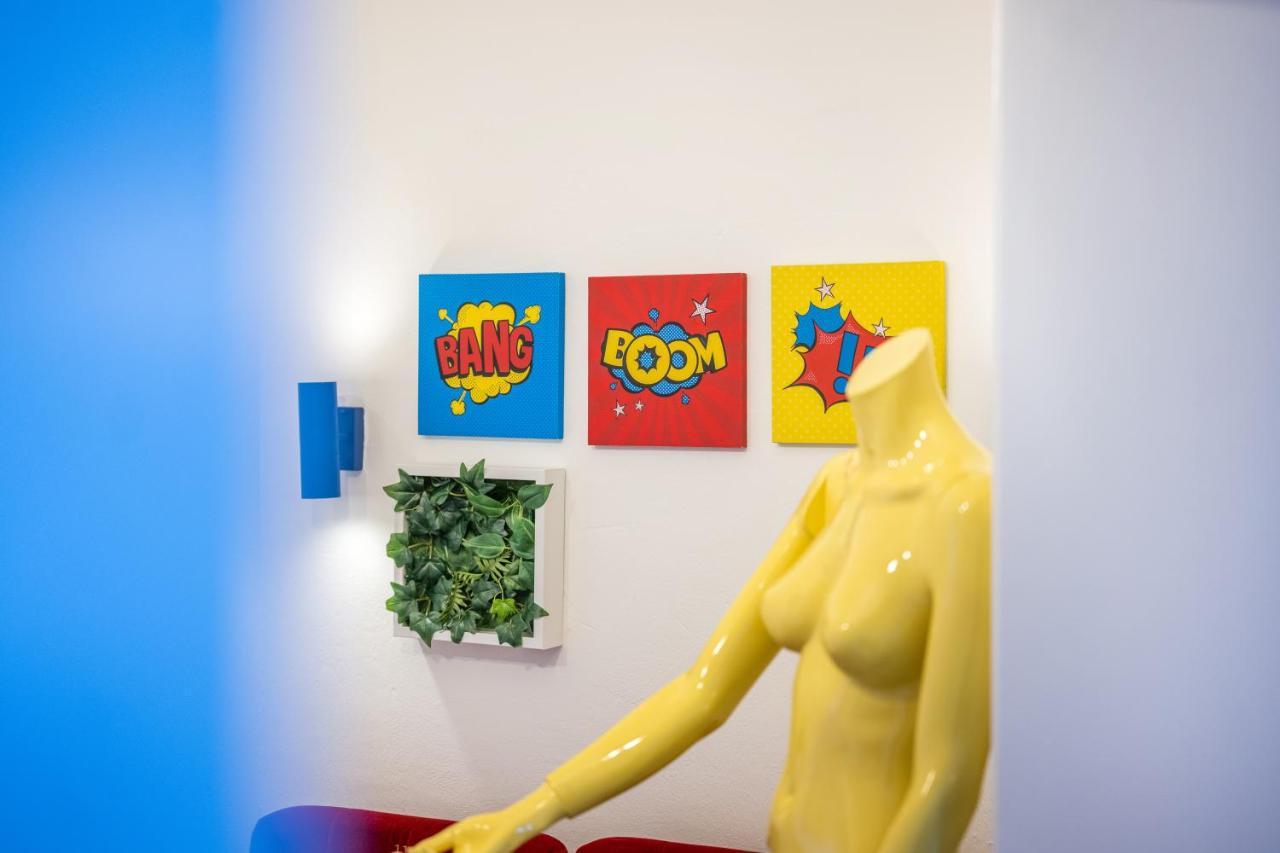 Pop Art Loft Ueber Den Daechern Von Koblenz Koblenz  Kültér fotó